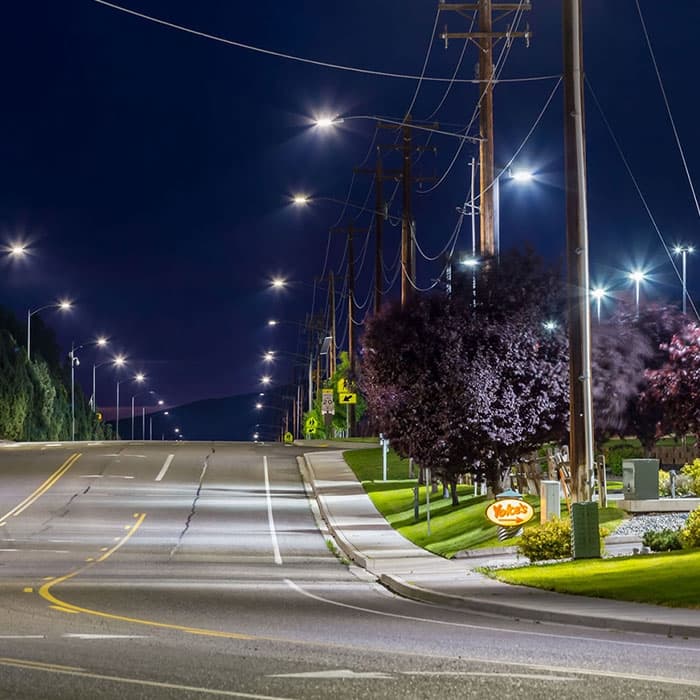 Roadway Light 105W Light Fixture 4000K 14600 Lm thumbnail 3