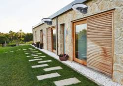 Solar_WPR-Wall_Garden